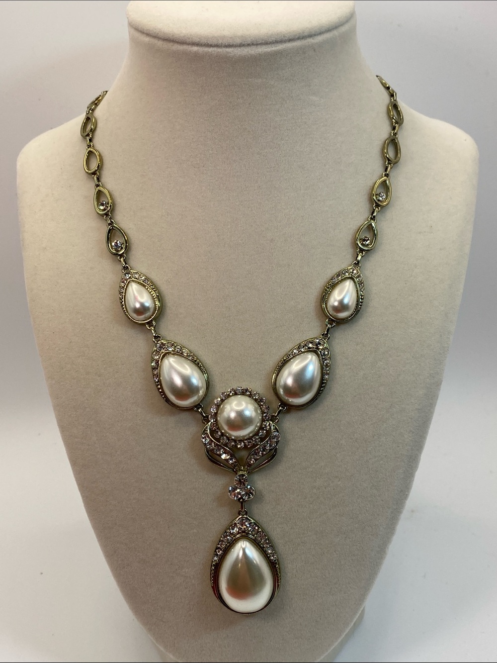 Elegant Christina Collection Pearl Teardrop Statement Necklace - Gold Tone